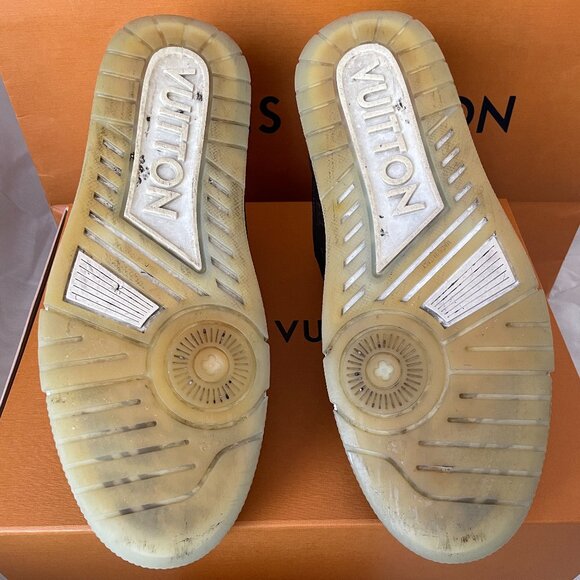 Louis Vuitton Trainer Sneakers - Graphite - Size 12 - w/Box & LV shopping bag - Picture 11 of 11